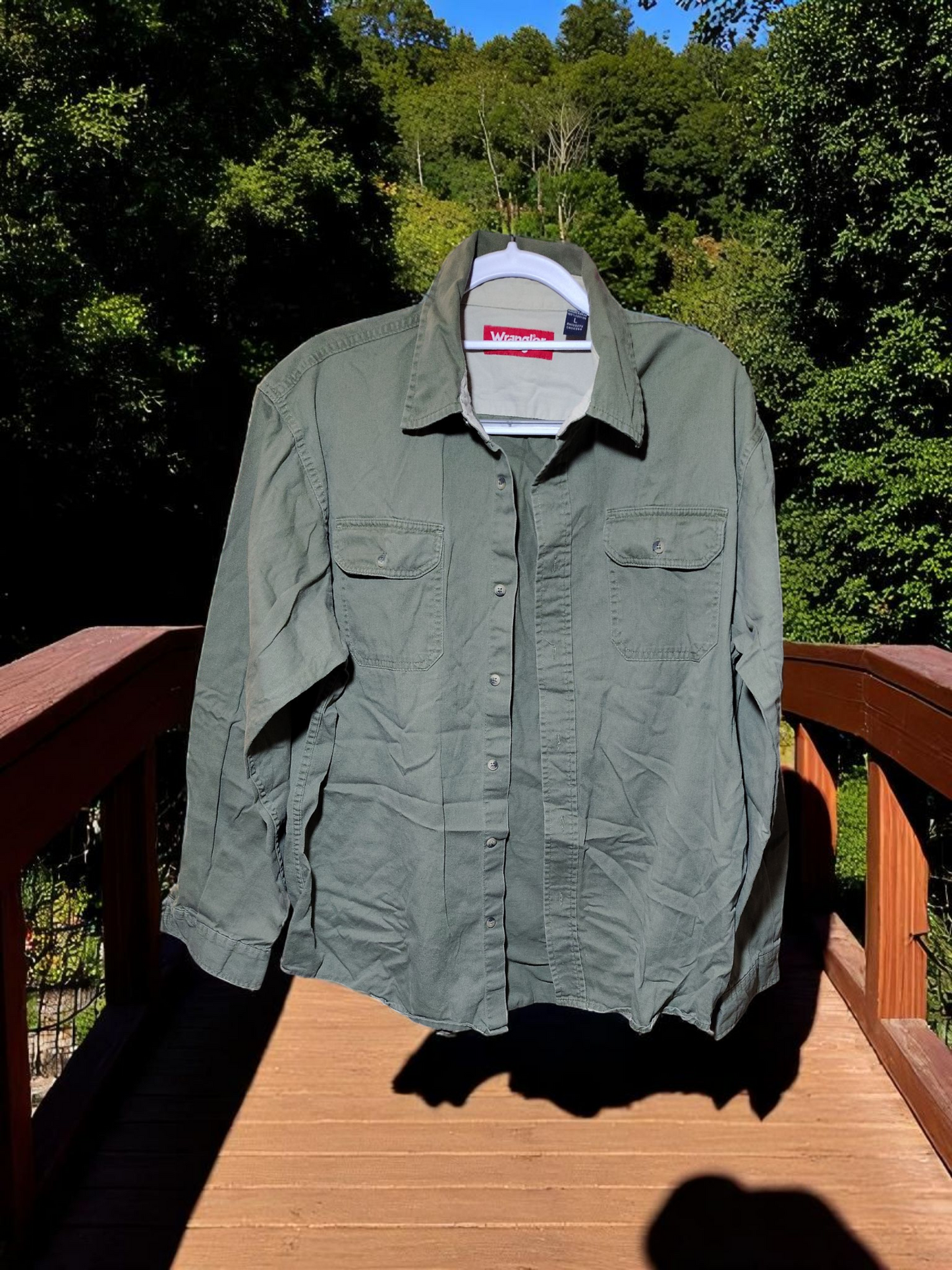 wrangler's L  Men Button Up long sleeve shirt