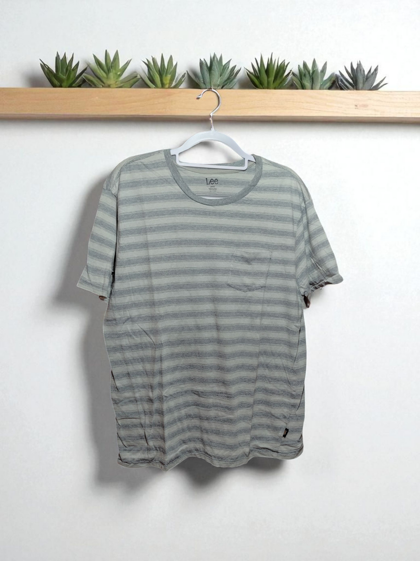 Light green and grey Lee's T