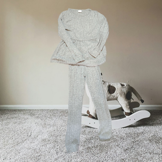 Grey 2 PCs girls long outfit
