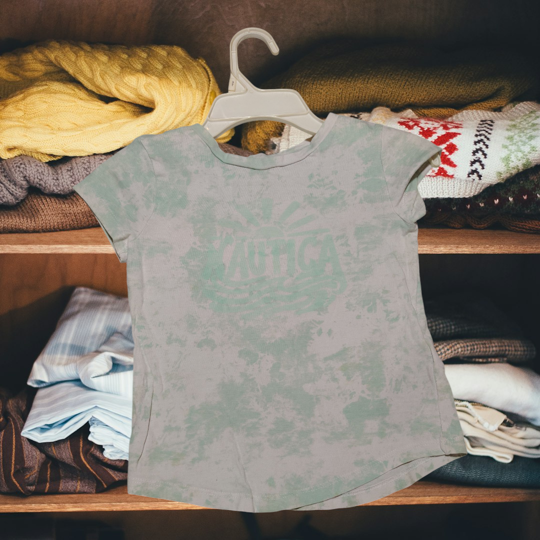 youth white and light green tie dye t  size 6x