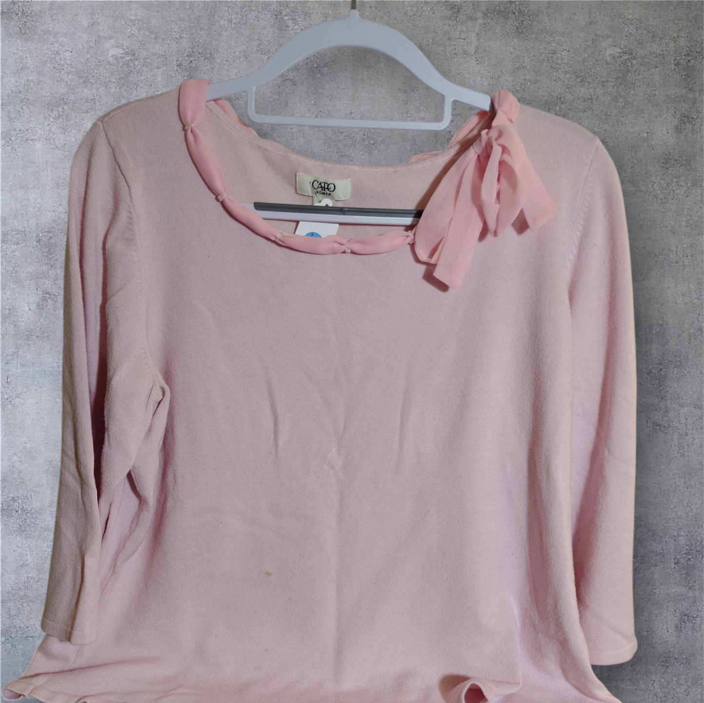 Women's pink Sweater