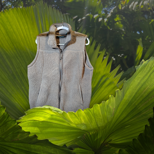 fleece vest sixeXL woman's grey