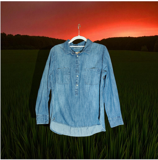 Blue Jean long sleeve woman's button up size XXL