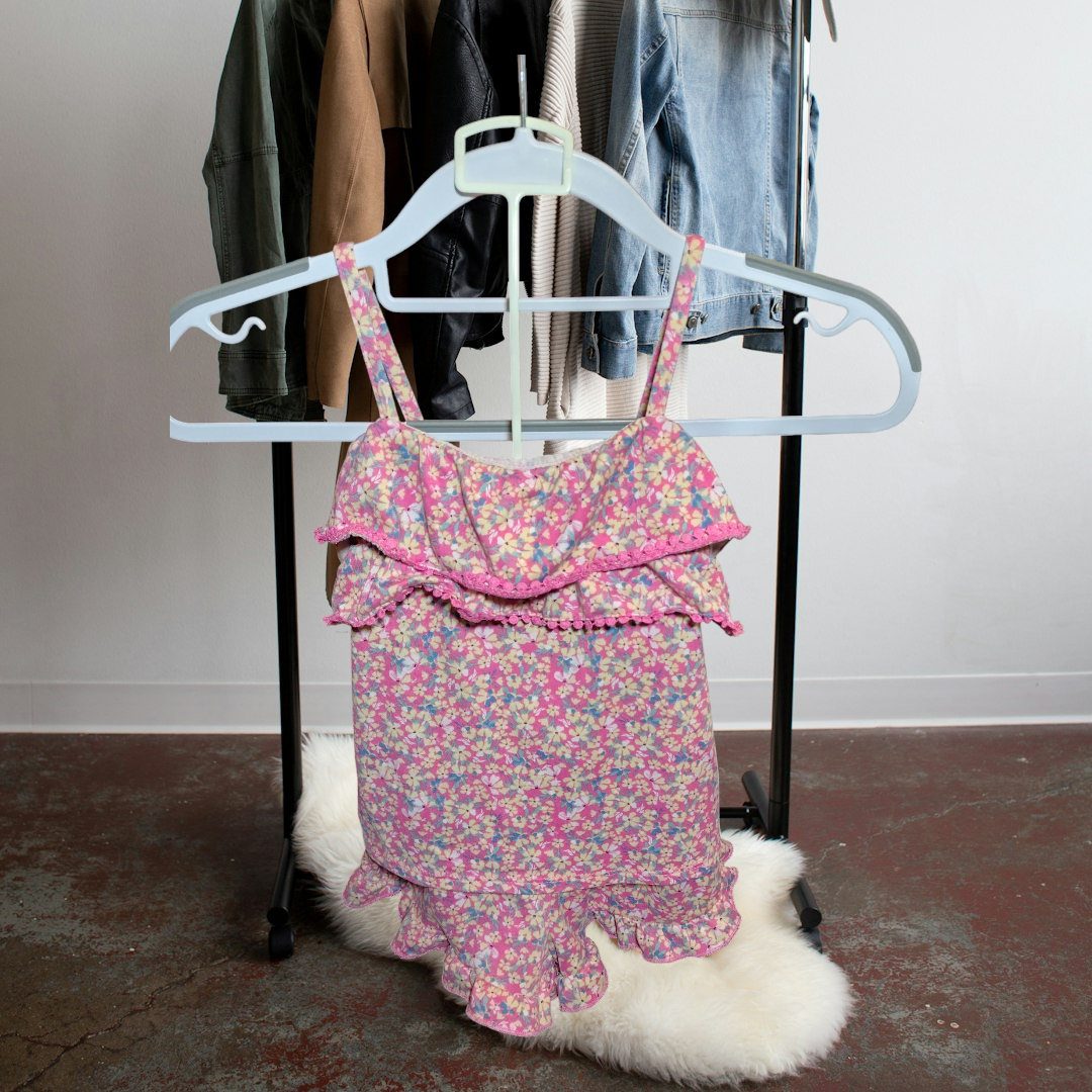 Pink Tank Top/Short set 2 pcs   with flower print Girls' size 6