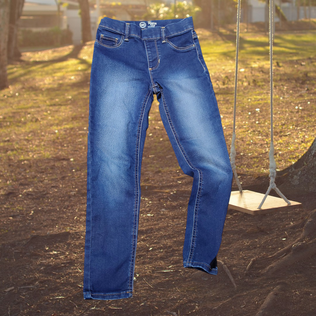 Wonder years blue jeans with faded front