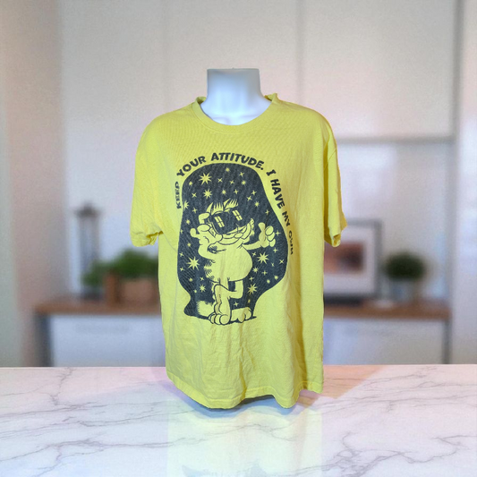 Yellow Garfield graphic T  size LG