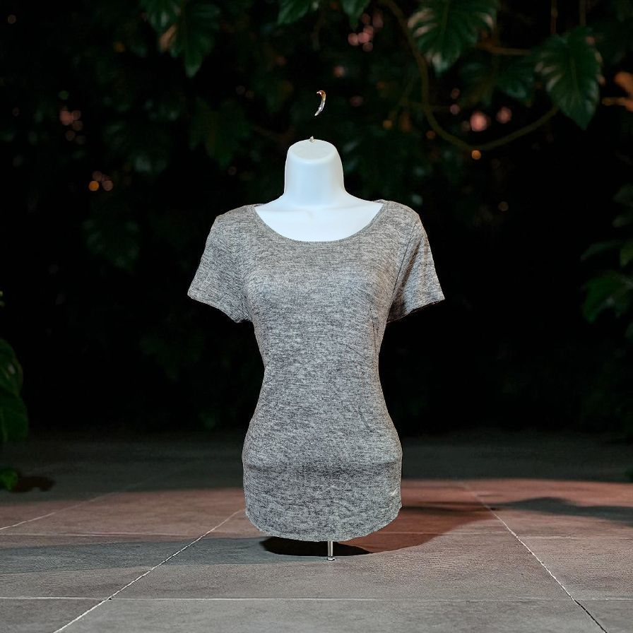 Holister light weight grey T  woman's small