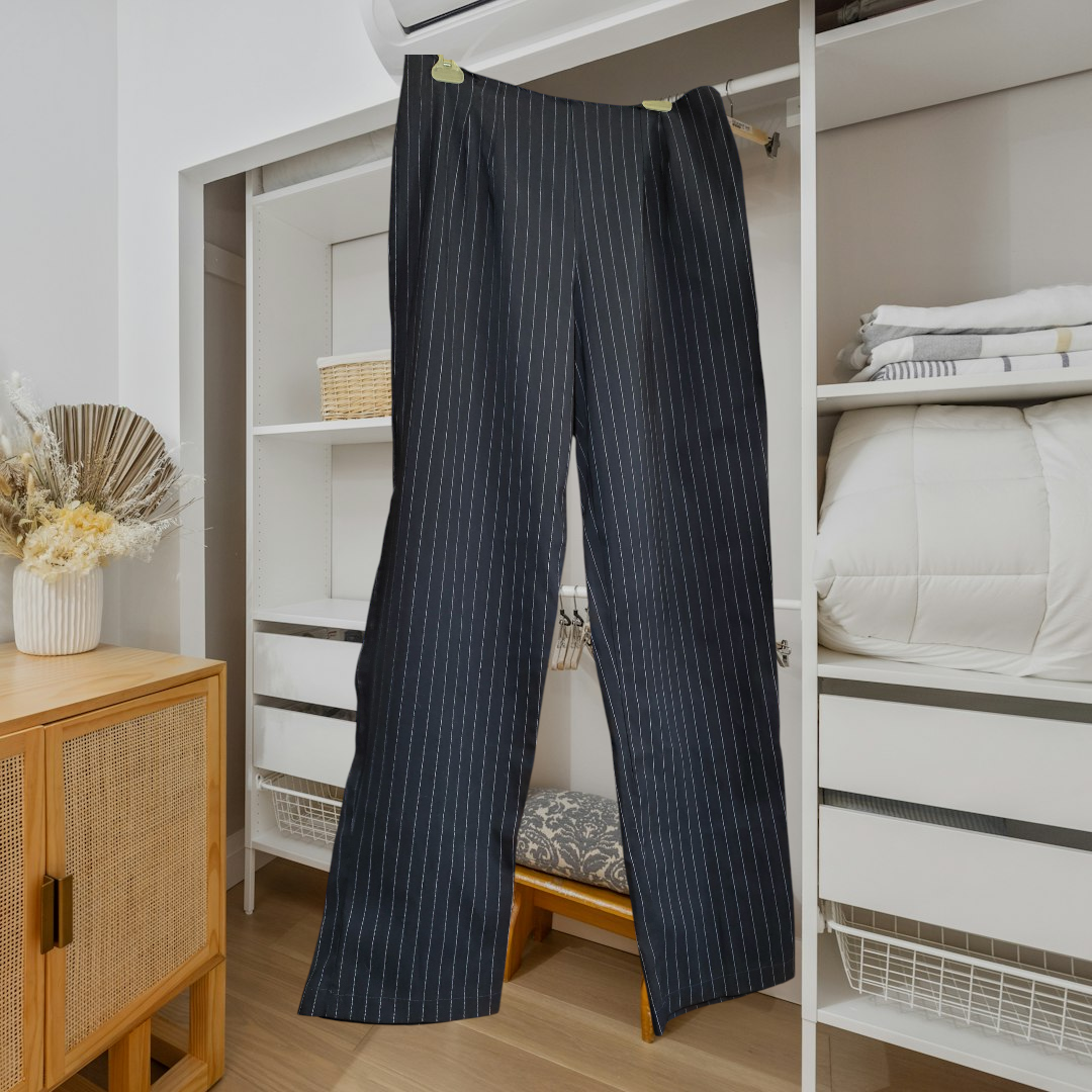 Blue pin strip woman's suit pant size 14