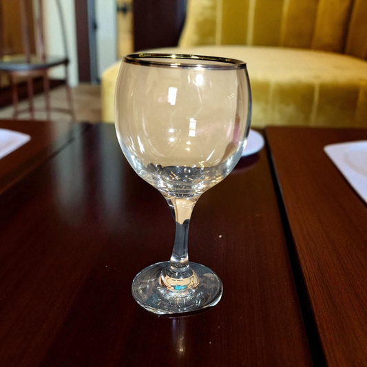 Set of 2 wine glasses