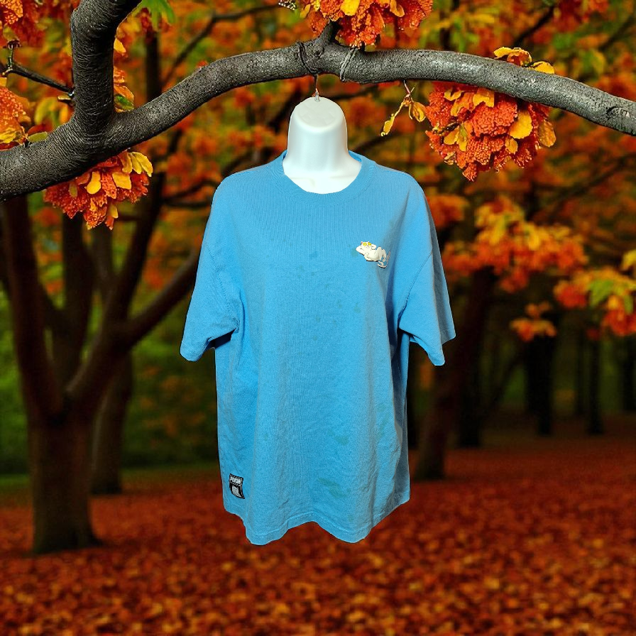 Woman's Large Light blue Cat short sleeve